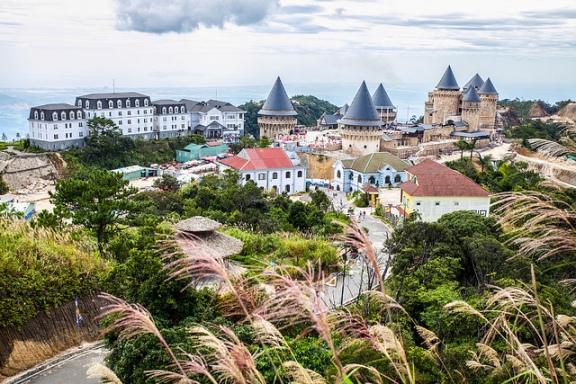 things-to-do-in-da-nang-ba-na-hills-complex