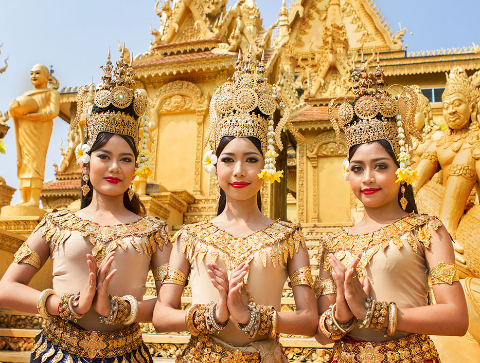 54-286-Dancing-Apsara-Phnom-Penh