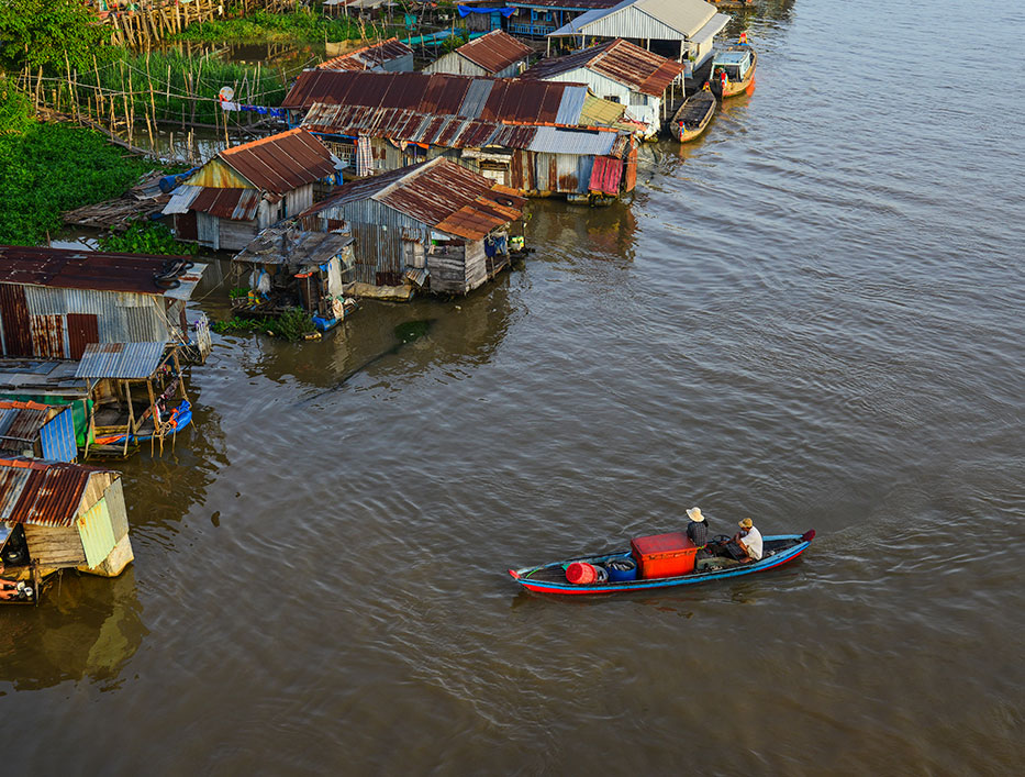 54-739-Floating-houses-Chau-Doc