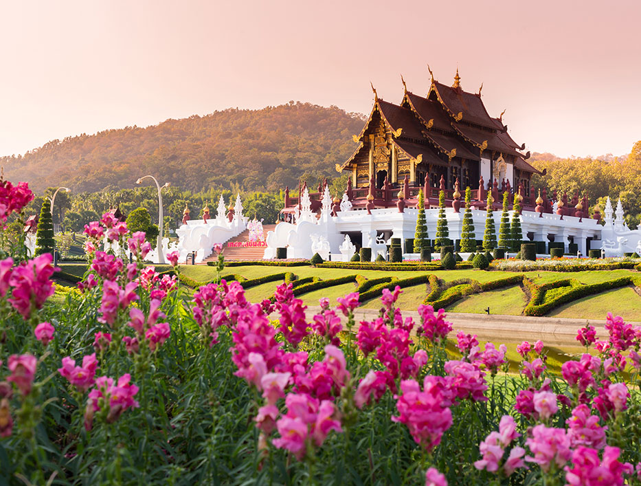 20-699-Ho-Kham-Luang-at-royal-flora-expo-traditional-thai-lanna-style
