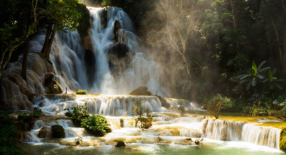 Kuang-Si-waterfall