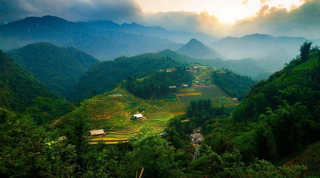Punti Salienti di Sapa e Ha Long