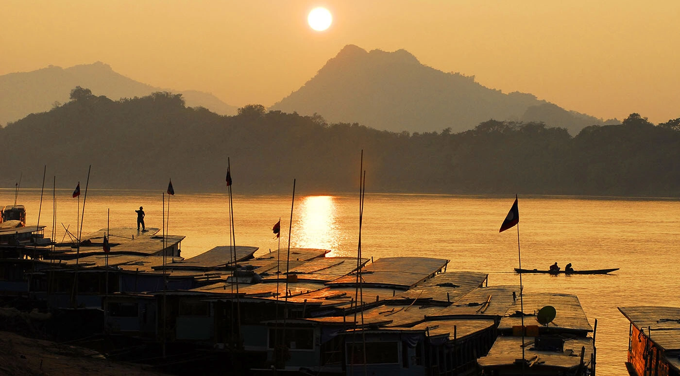 Laos in Breve